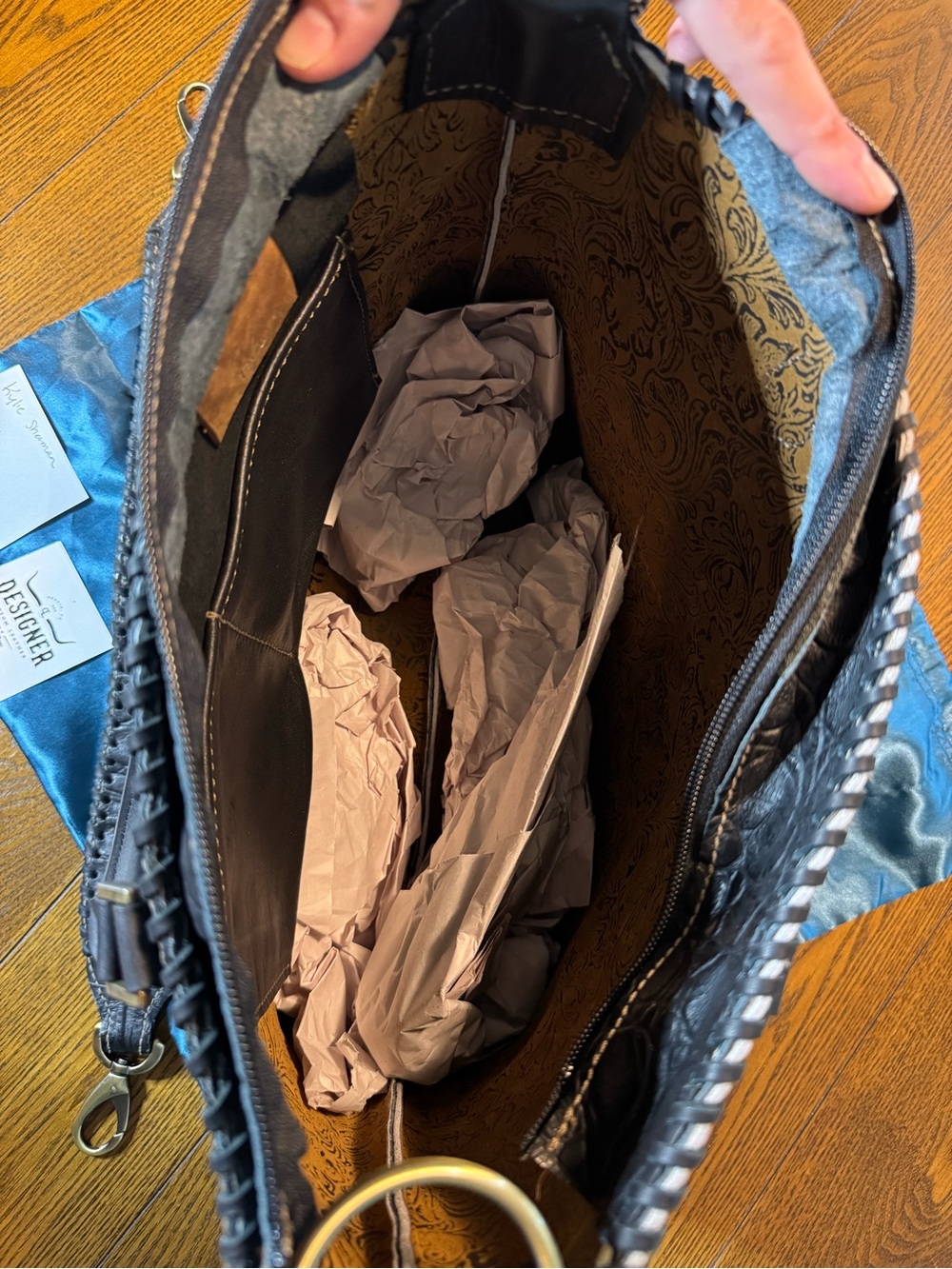 DCL Dally Cowhide Purse - Picture 3 of 3